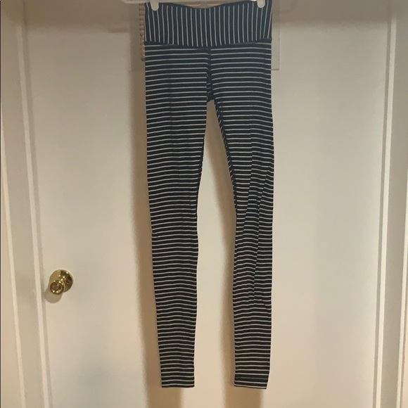 lululemon athletica Pants - lululemon wunder under lululemon athletica Pants - lululemon wunder under